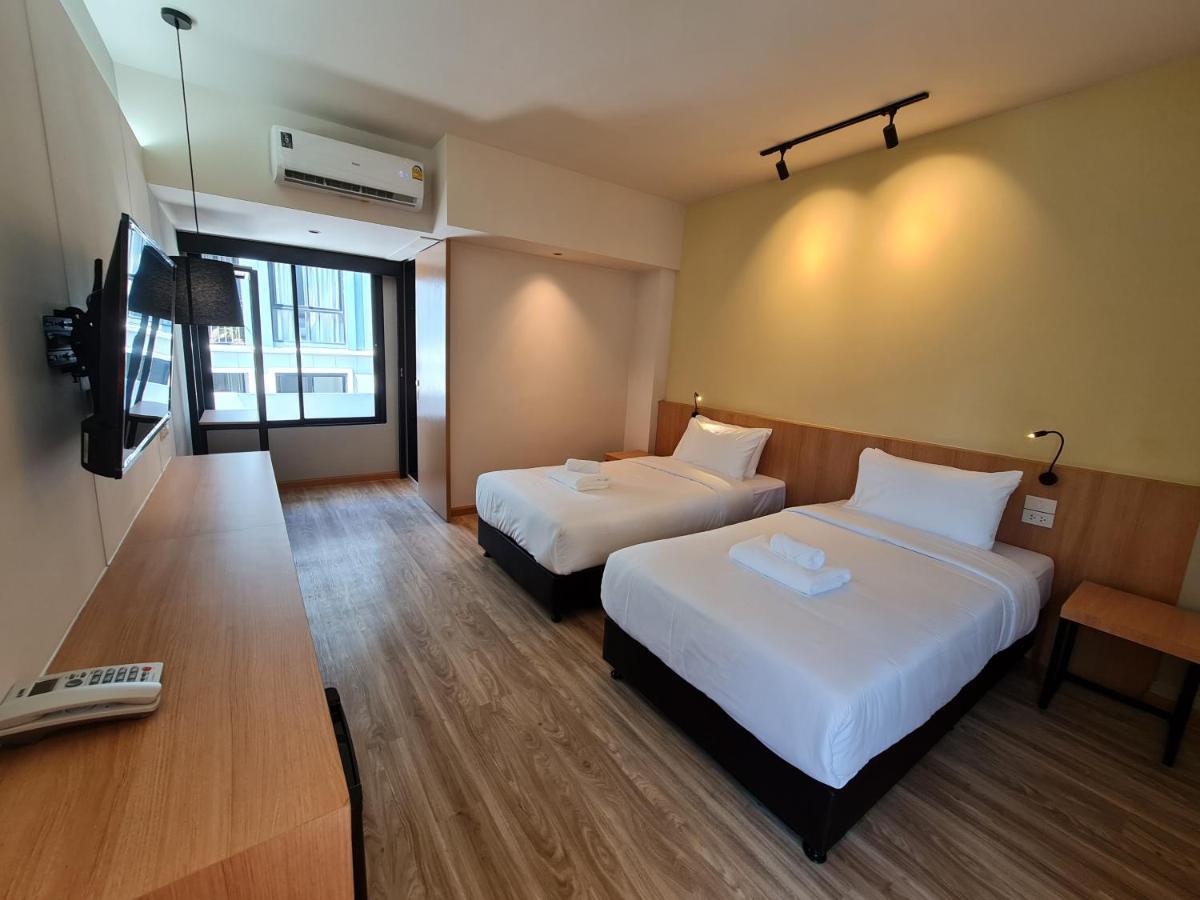 Hotel The Neuf@Ratchada à Bangkok Extérieur photo